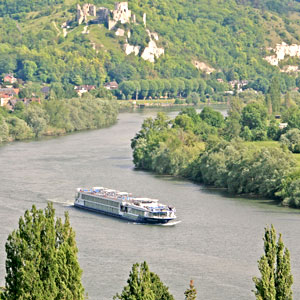 Avalon Creativity River Cruise Ship on tour