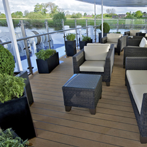Avalon Visionary river cruise ship - outdoor seating area