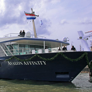 Avalon Affinity Ship Photo